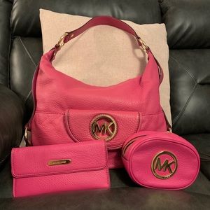 Michael Kors set (purse, wallet, cosmetic bag)